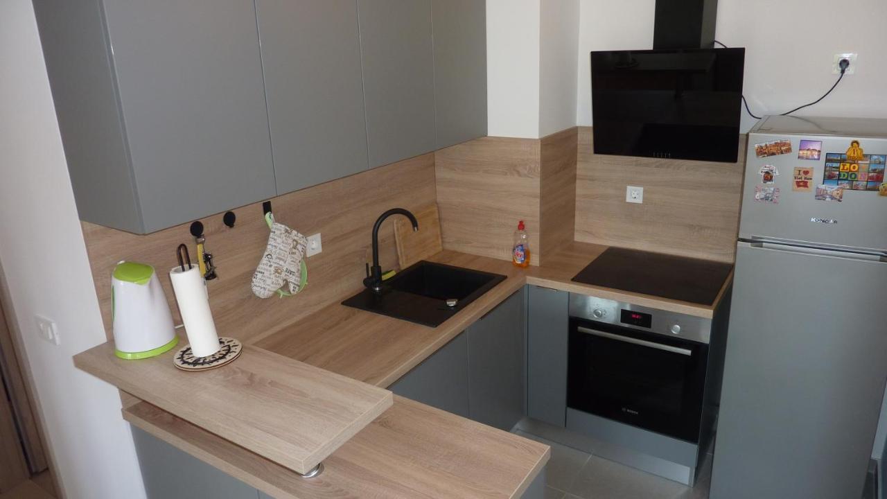 Apartment Jere With Private Parking Zadar Exterior foto